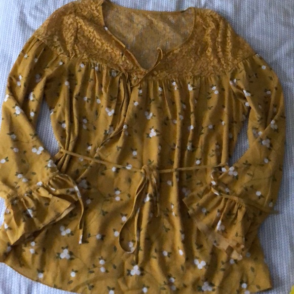 FINAL SALE ModCloth Revel in Romance Tie Waist Top - Picture 2 of 5